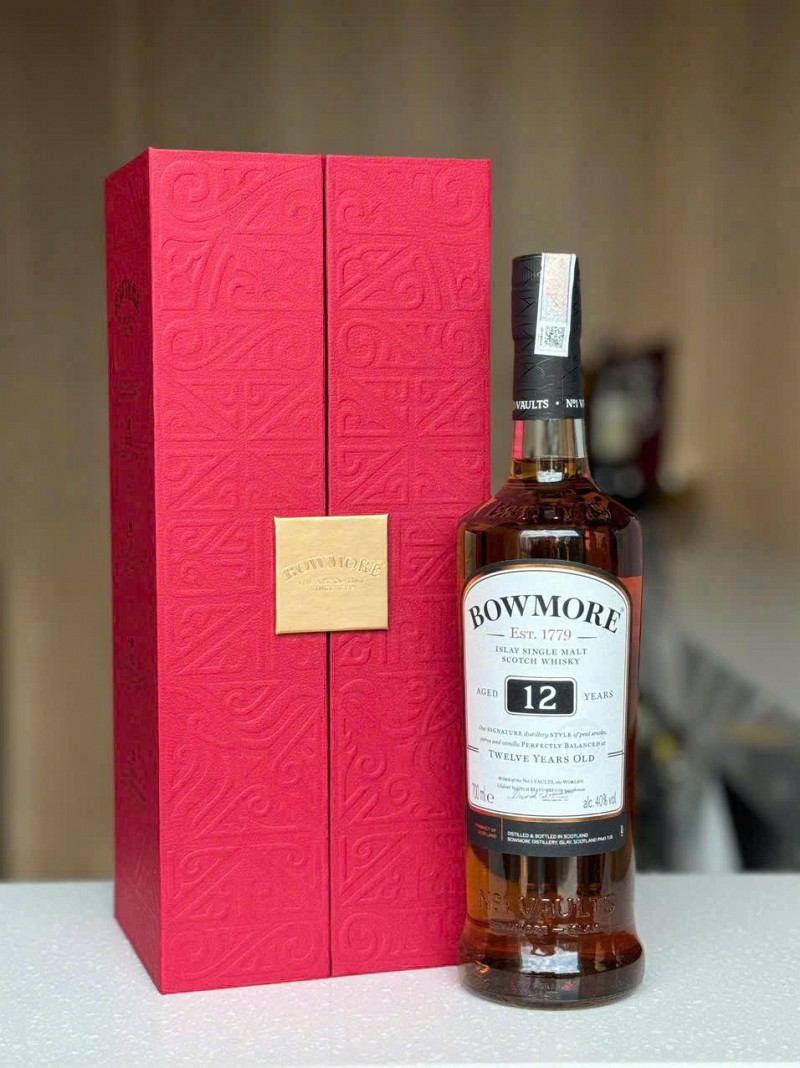 Bowmore 12 - Hộp quà Tết 2025